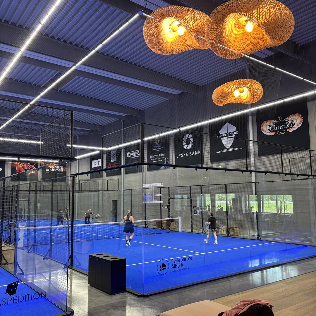 Padel 99 Perimeter Halo Lighting - LedPadel Padel 99 Perimeter Halo Lighting